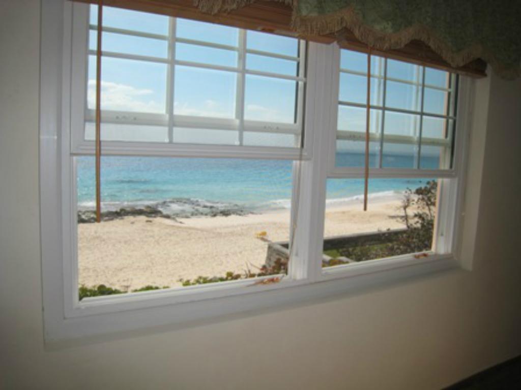 Grape Bay Cottages Mount Pleasant Room photo